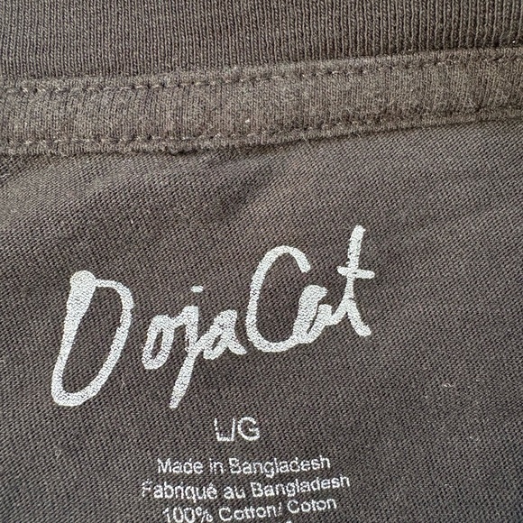 Doja cat graphic t-shirt - Picture 2 of 3